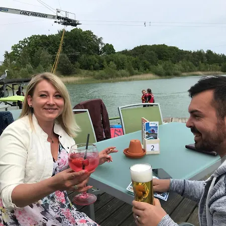 Kamp alanı Bungalow, Adler Auf Ruegen