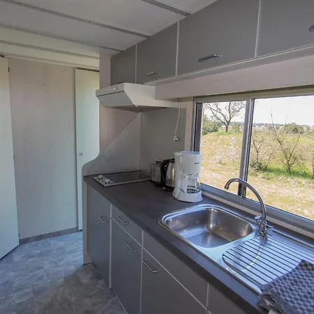 Bungalow, Adler Auf Ruegen 3*